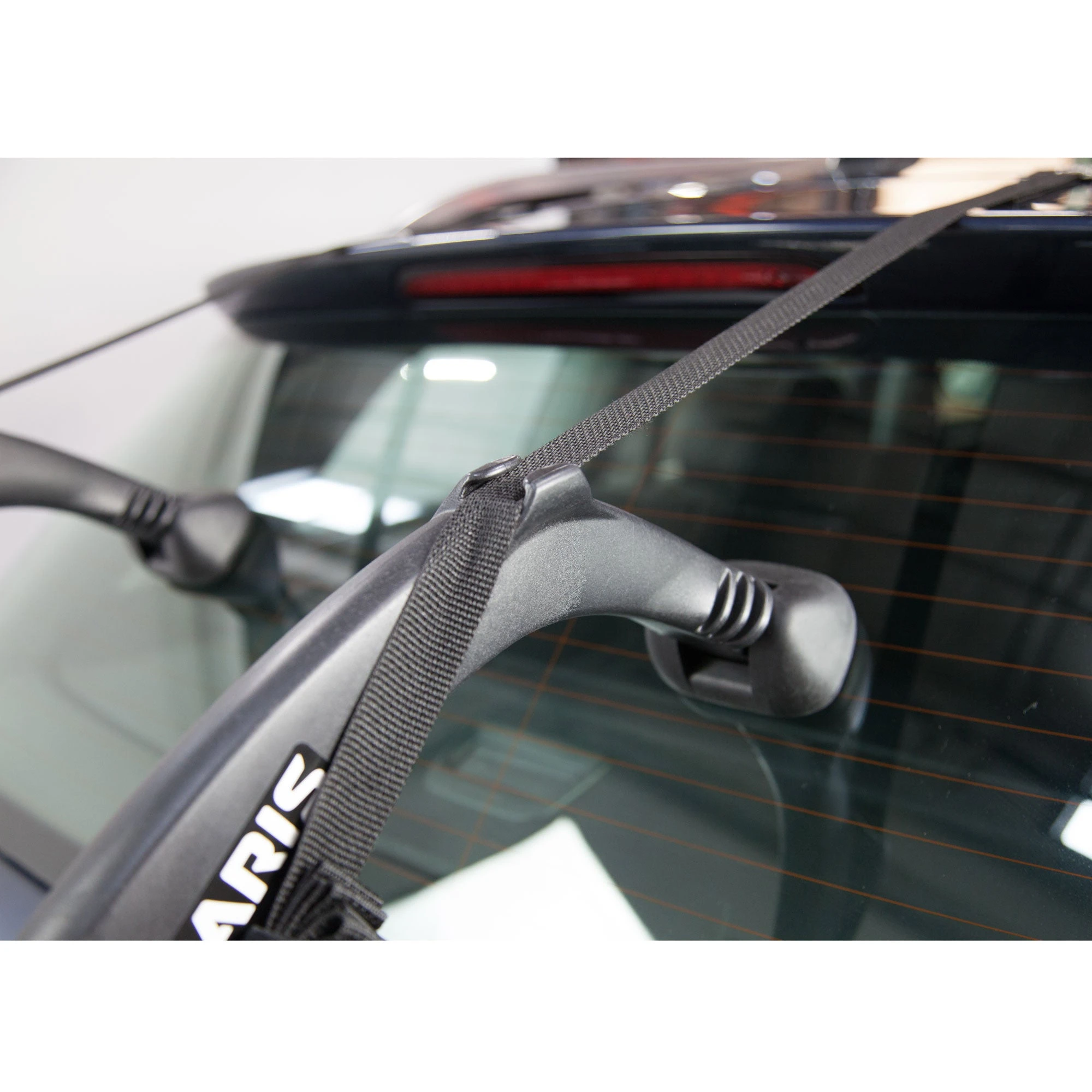 Saris Bones EX 3-Bike Trunk Rack 6 Saris Bones EX 3-Bike Trunk Rack - Image 6