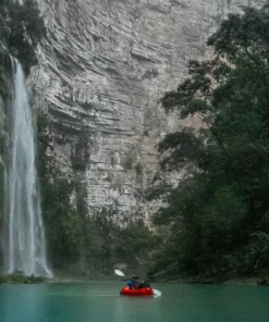 Aqua-Bound Manta Ray Hybrid Versa-Lok 2-Piece Kayak Paddle -Kokatat Shop media 3322357c ba89 4c3e a8d4 19a9a84d1391