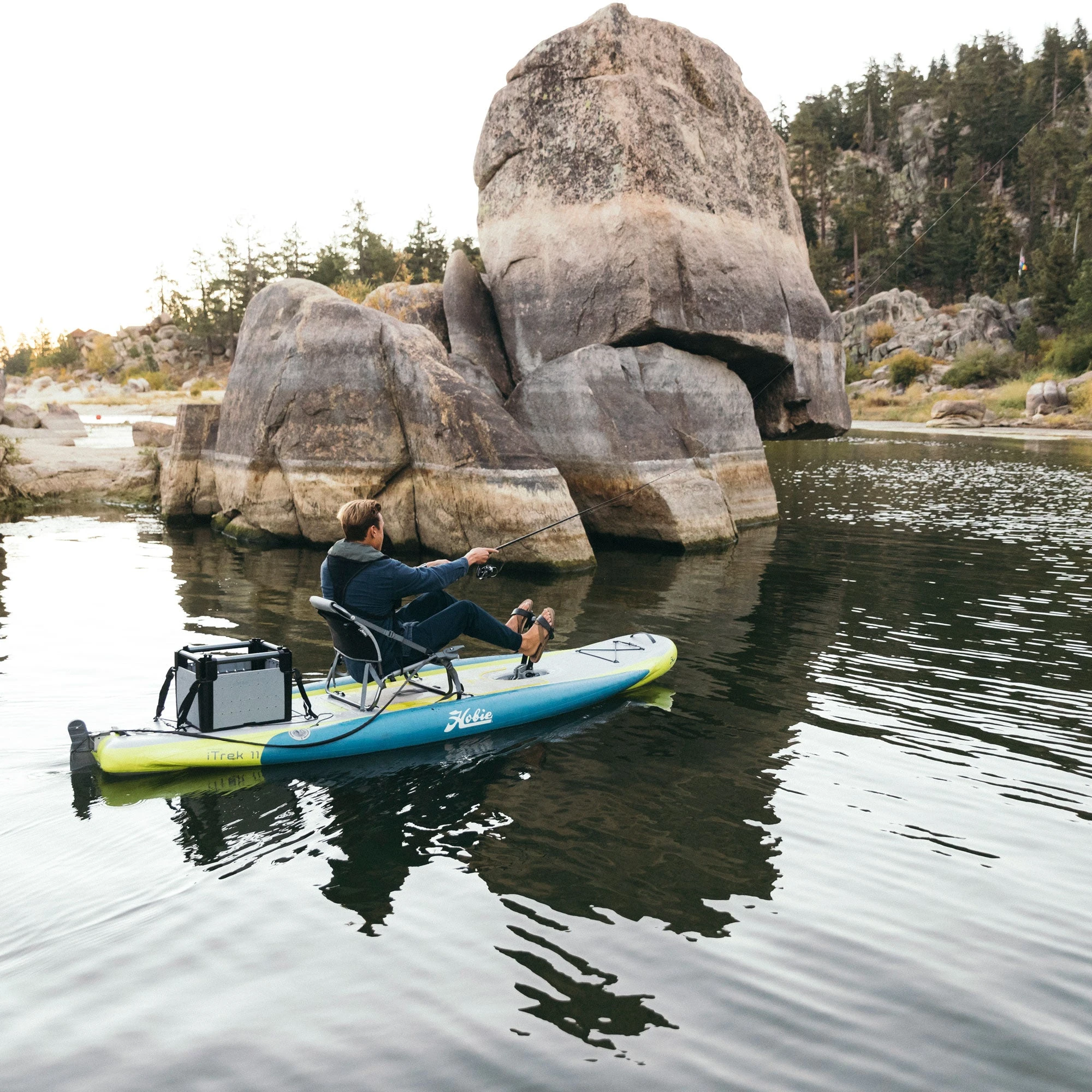 Hobie ITrek 11 Deluxe Inflatable Pedal Kayak 7 Hobie ITrek 11 Deluxe Inflatable Pedal Kayak - Image 7