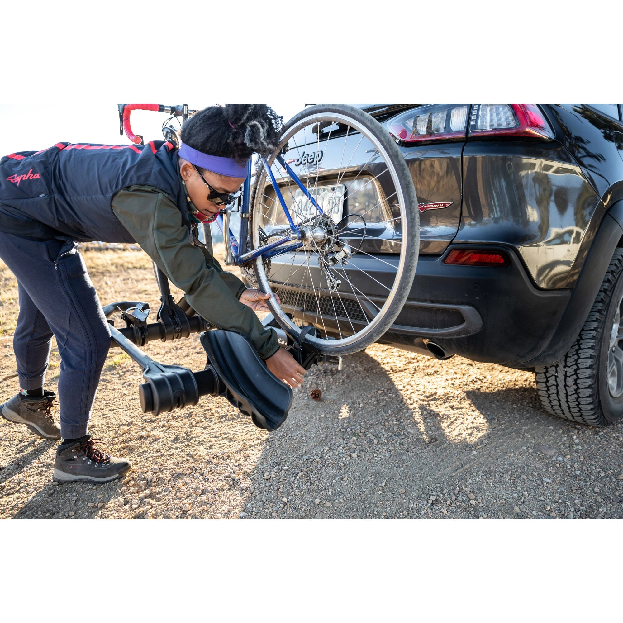 Kuat Transfer V2 1-Bike Hitch Rack 8 Kuat Transfer V2 1-Bike Hitch Rack - Image 8