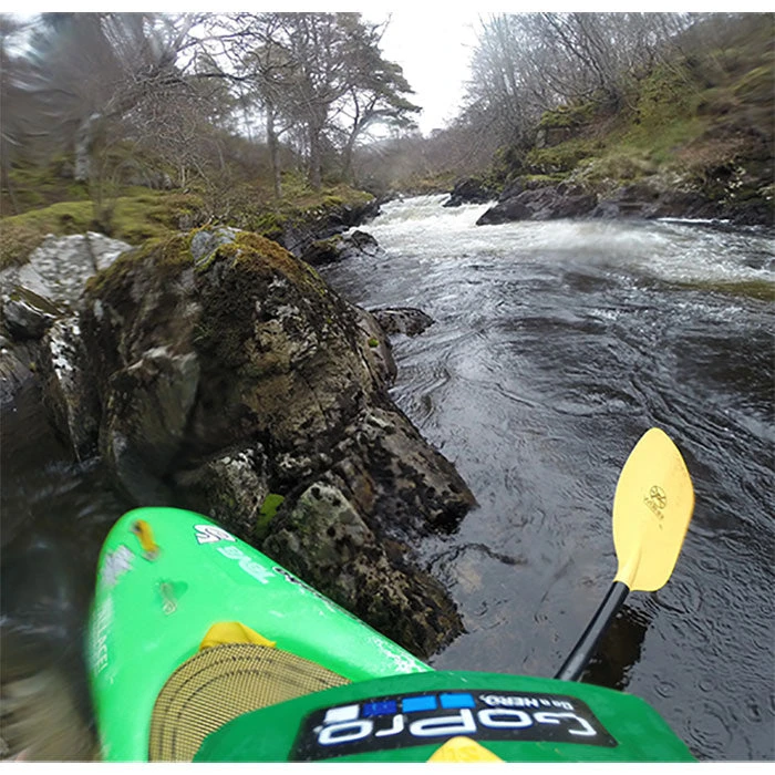 Werner Paddles Werner Rio 4-Piece Fiberglass-Reinforced Breakdown Whitewater Kayak Paddle 6 Werner Paddles Werner Rio 4-Piece Fiberglass-Reinforced Breakdown Whitewater Kayak Paddle - Image 6