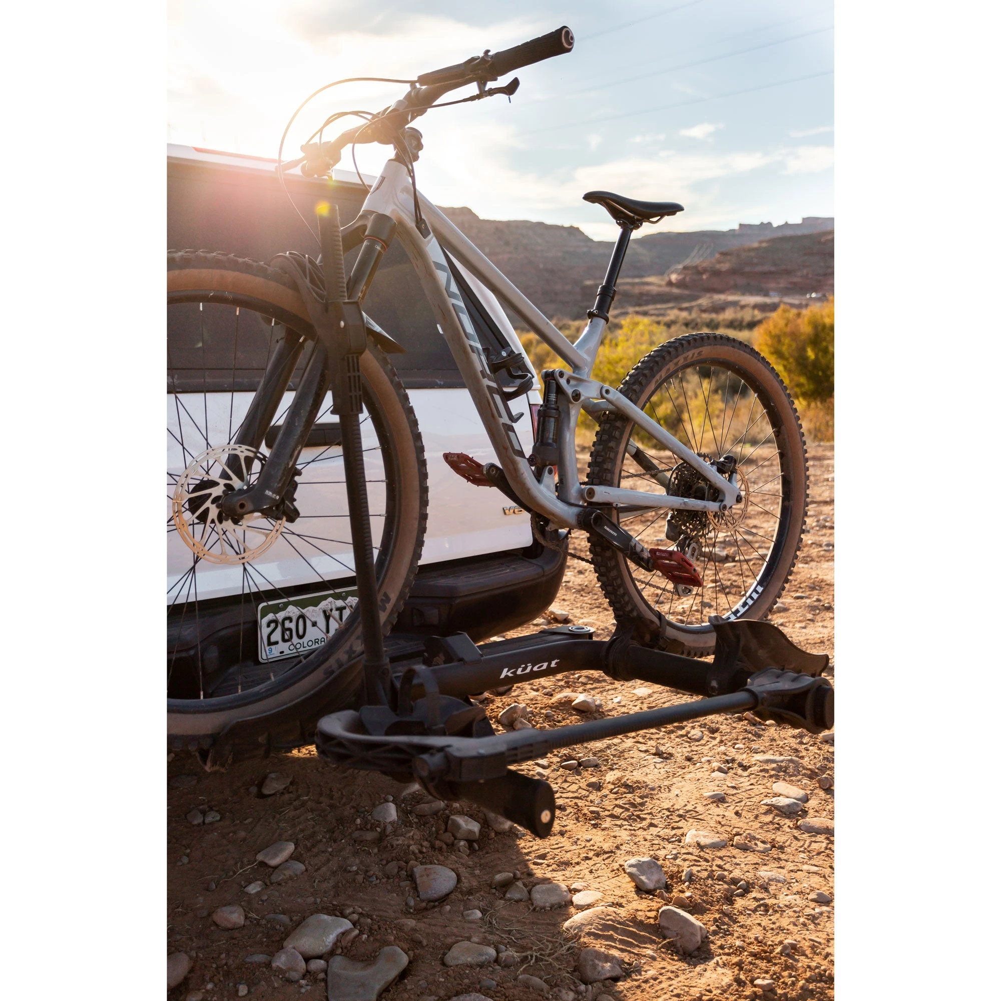 Kuat Transfer V2 1-Bike Hitch Rack 10 Kuat Transfer V2 1-Bike Hitch Rack - Image 10